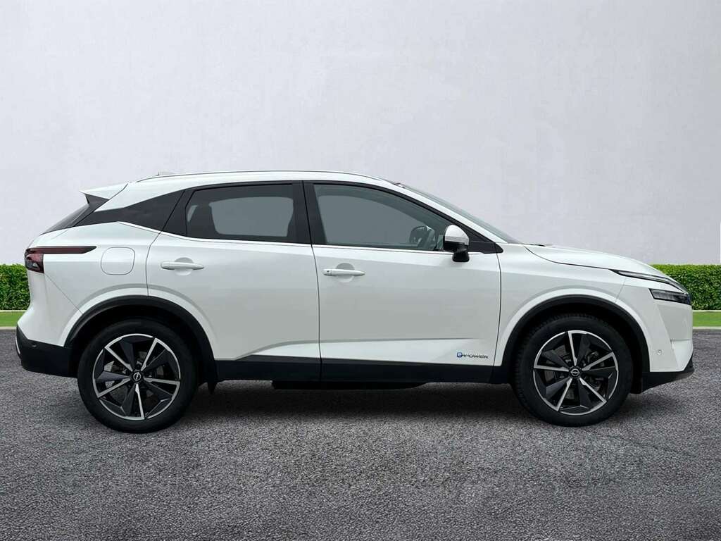 Nissan Qashqai 1.5 E-power Tekna FP23YKL White #3