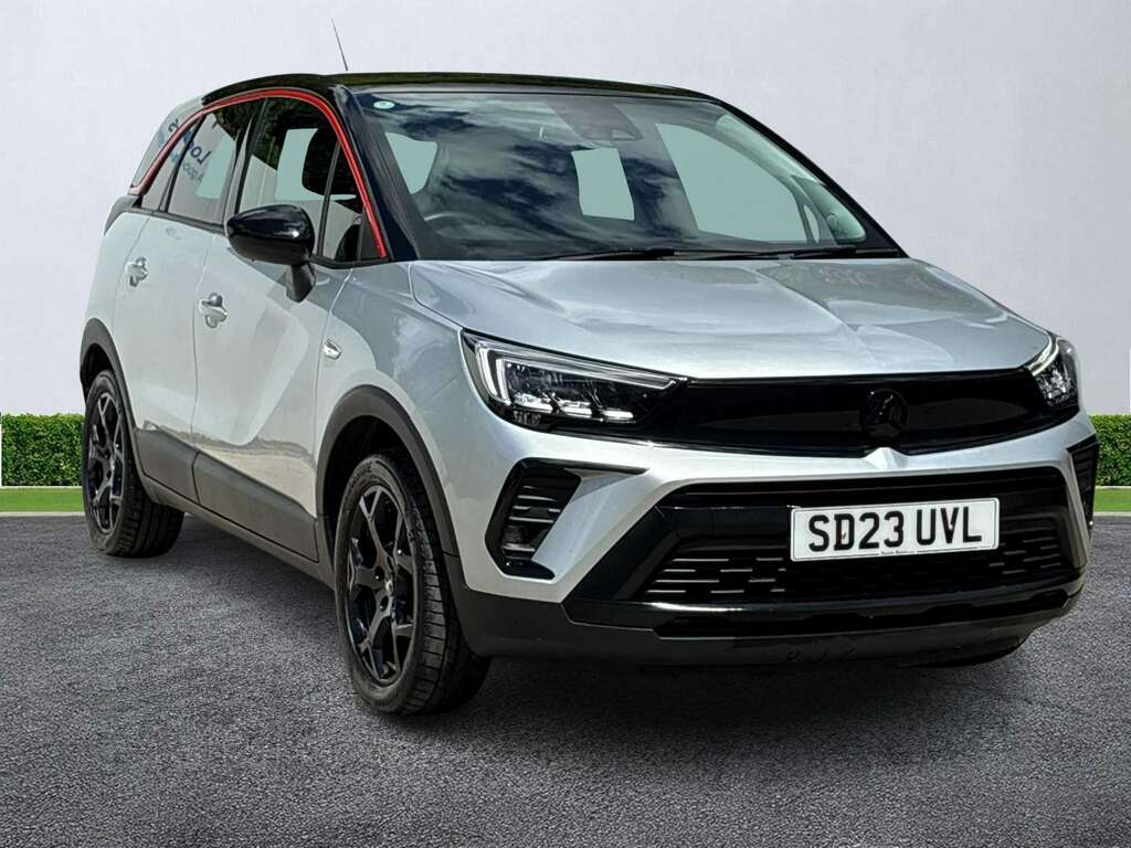 Vauxhall Crossland Hatchback White #1