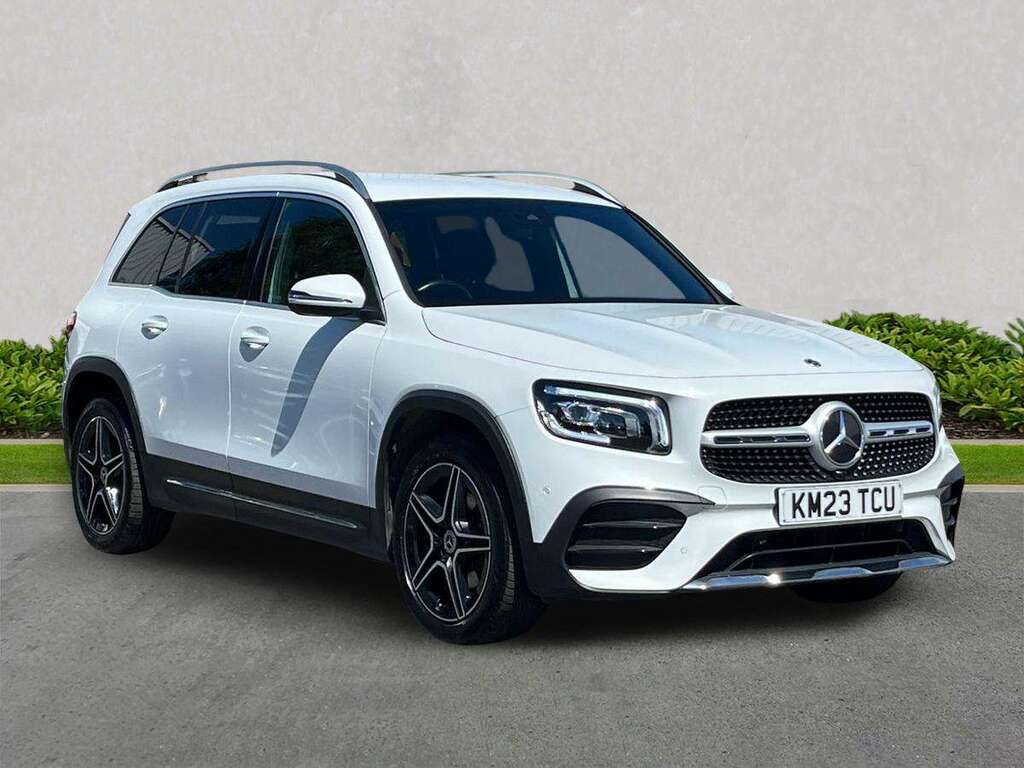 Mercedes-Benz GLB Class Glb 200 Amg Line Executive 7G-tronic White
