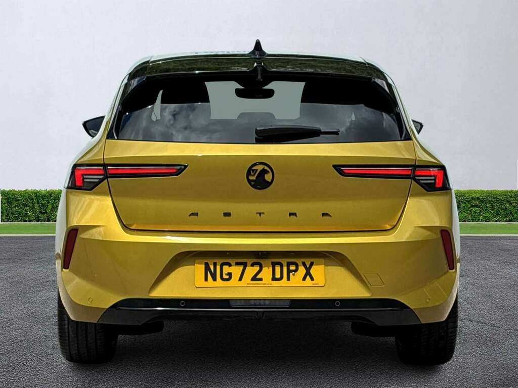 Vauxhall Astra 1.2 Turbo 130 Gs Line Yellow #4