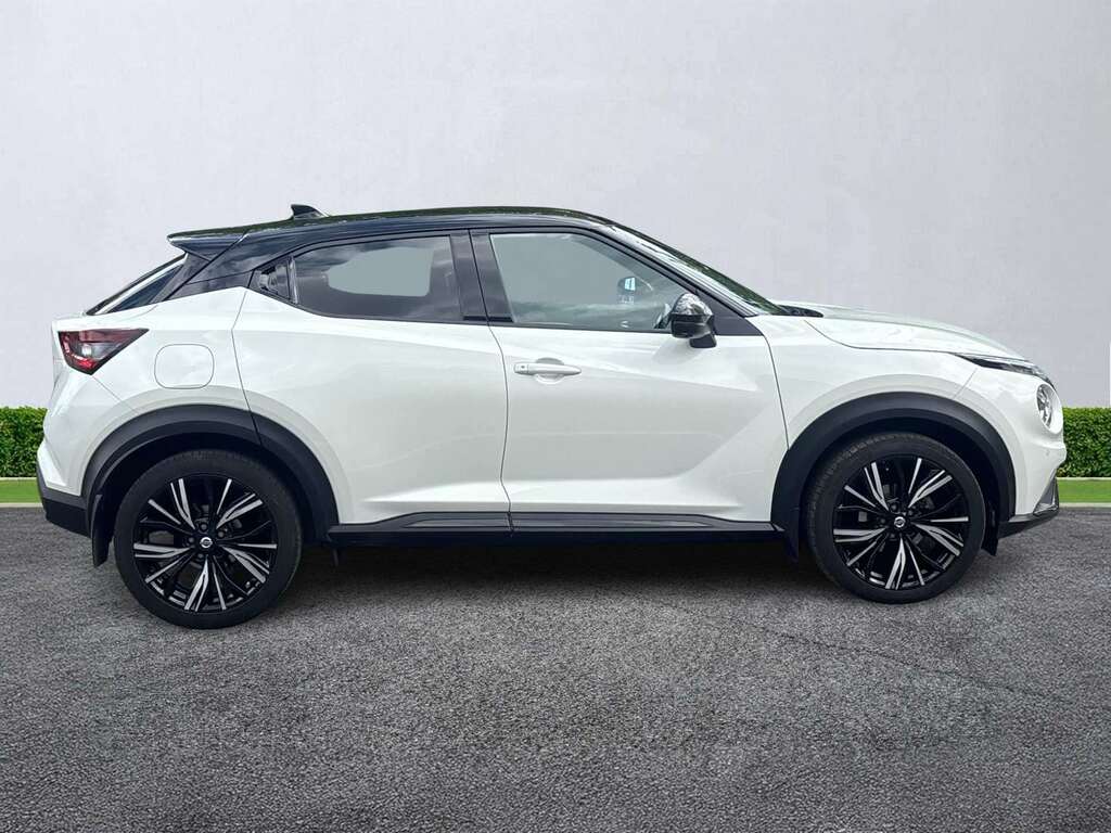 Nissan Juke 1.0 Dig-t 114 Tekna YD72OHF White #2