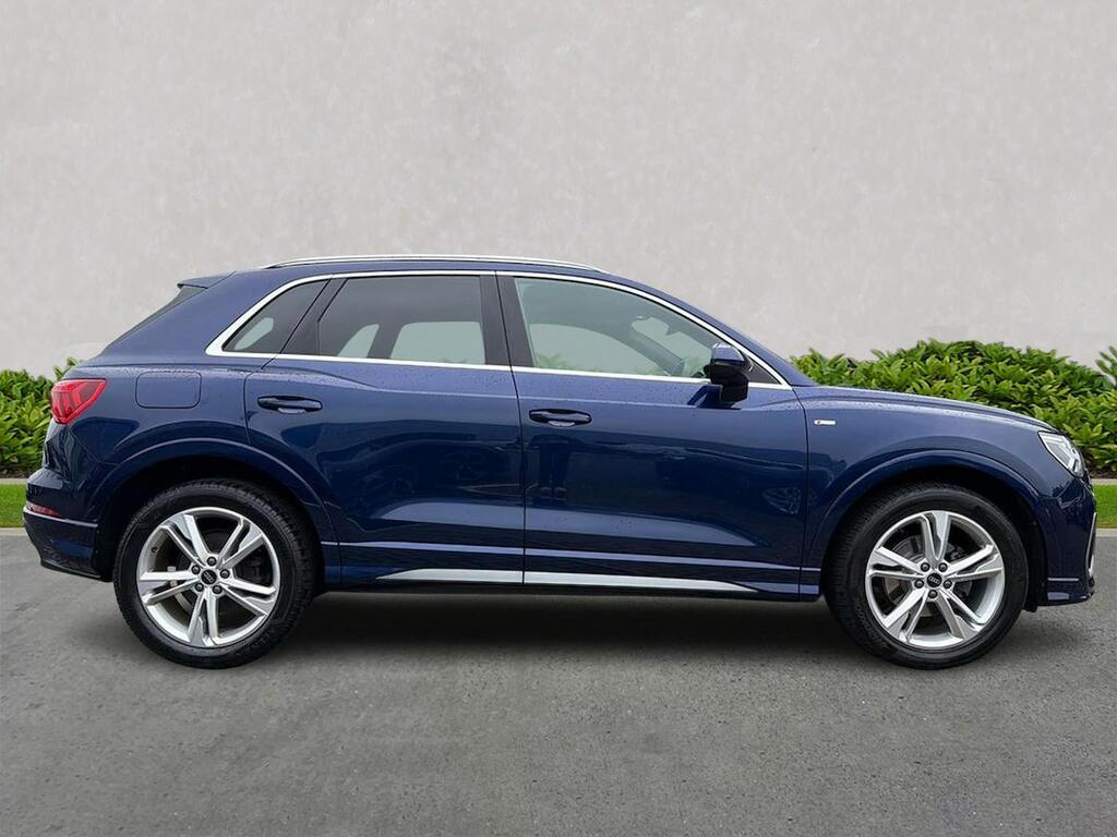 Audi Q2 30 Tdi S Line S Tronic GF22WYO Blue #3