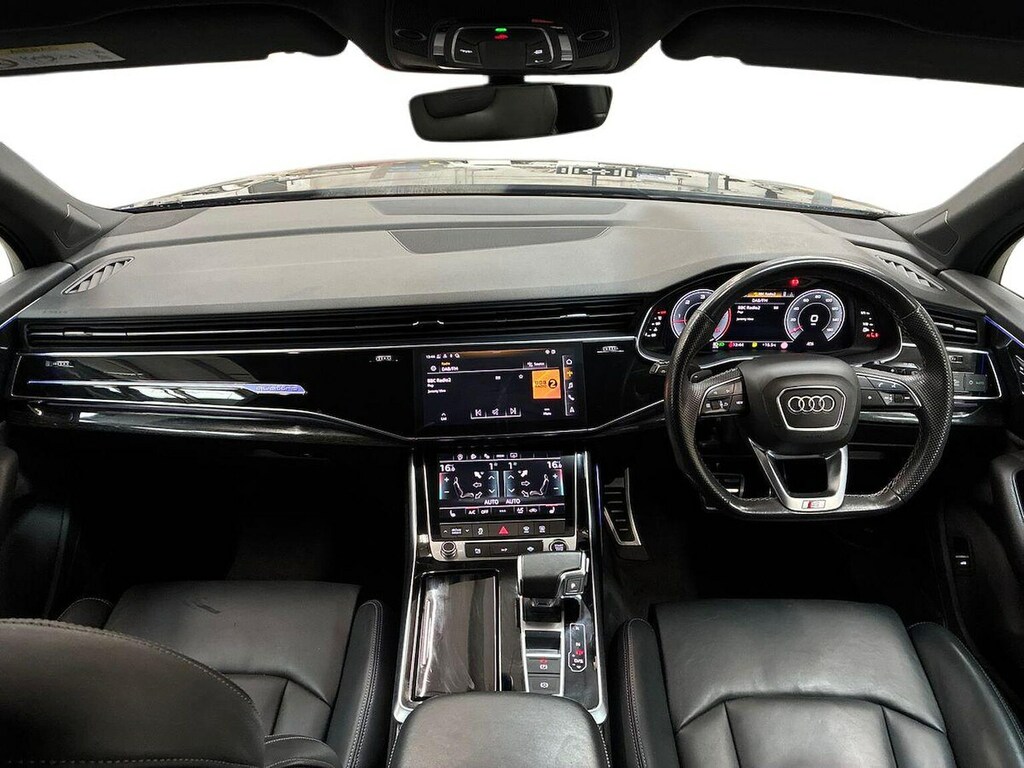 Audi Q7 Vorsprung #8