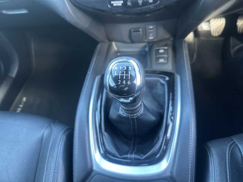 Nissan X-Trail N-tec White #12