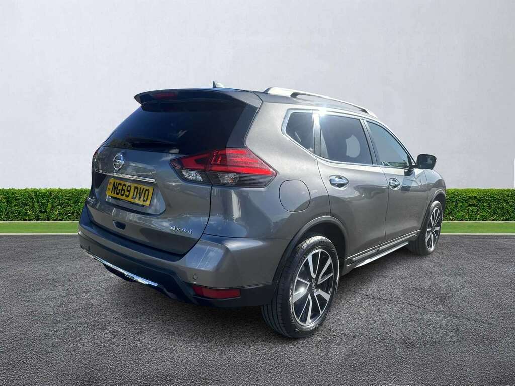 Nissan X-Trail N-tec White #17