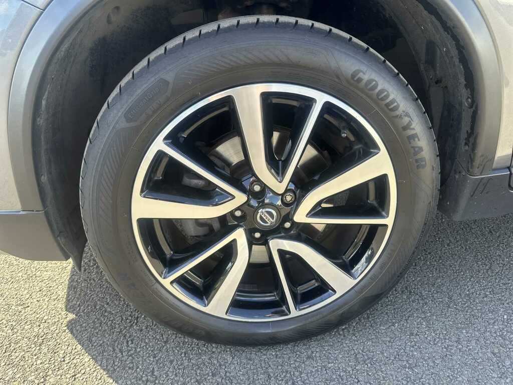 Nissan X-Trail N-tec White #6