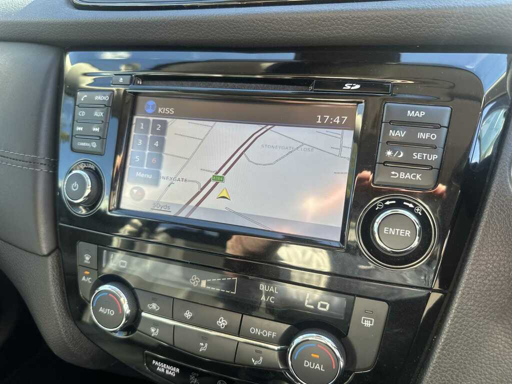 Nissan X-Trail N-tec White #22