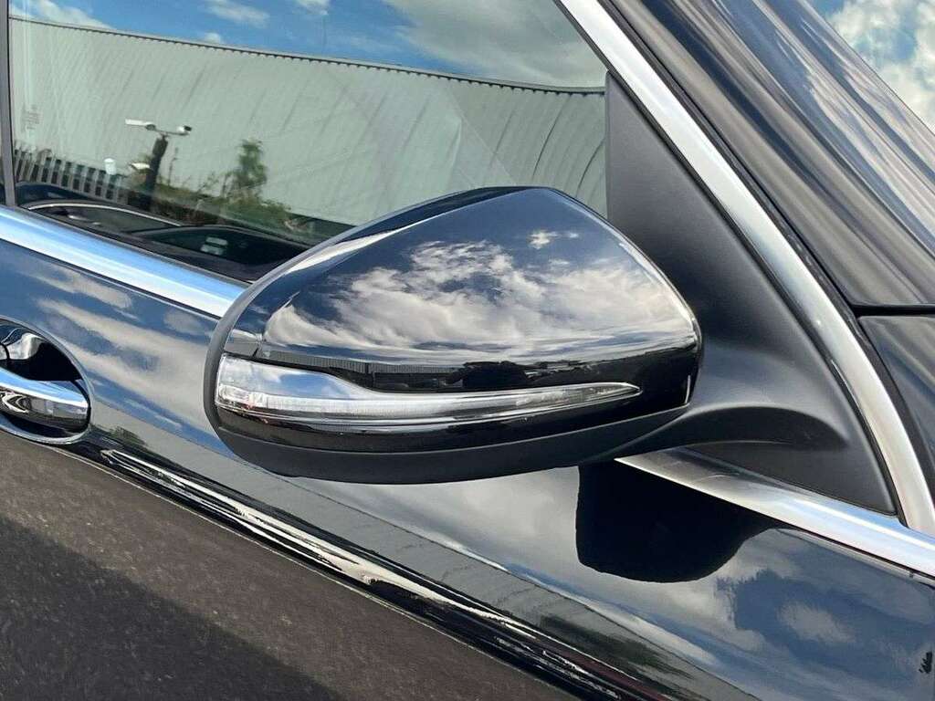 Mercedes-Benz EQC Edition 1886 Silver #38