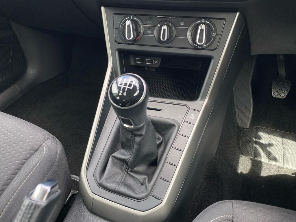 Volkswagen Polo Hatchback Silver #13