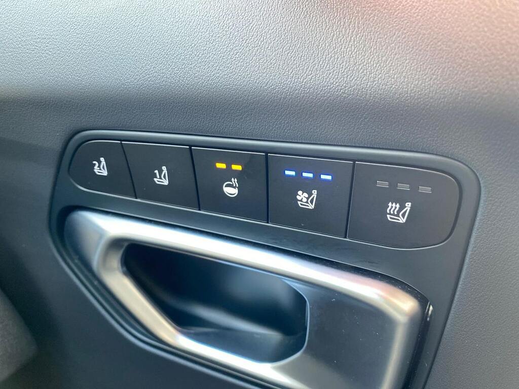 Kia 107Kw First Edition 42Kwh Black #25