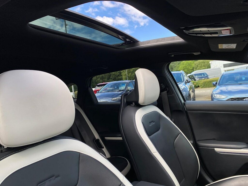 Kia 107Kw First Edition 42Kwh Black #33