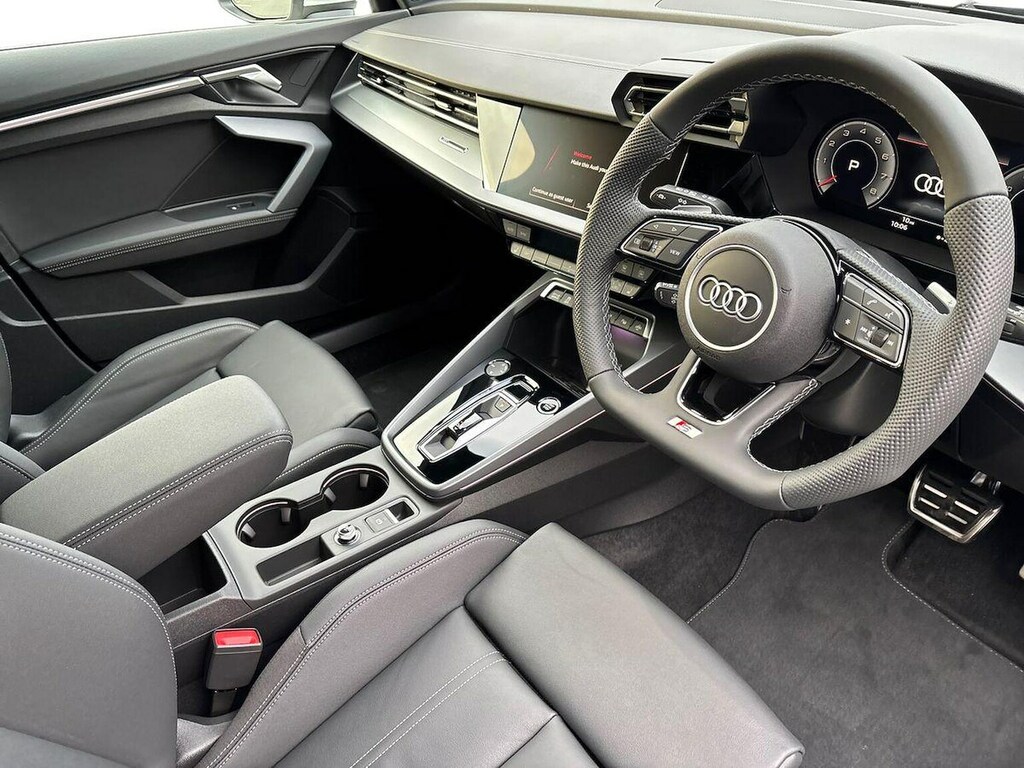 Audi A3 1.5 Tfsi E 204 S Line S Tronic 2025 Black #15