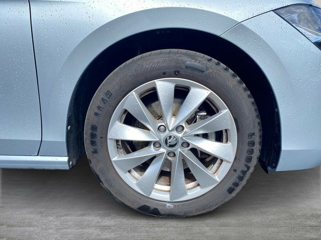 Skoda Superb 1.5 Tsi E-tec Mhev Se Technology Estate NL74UBC Silver #6
