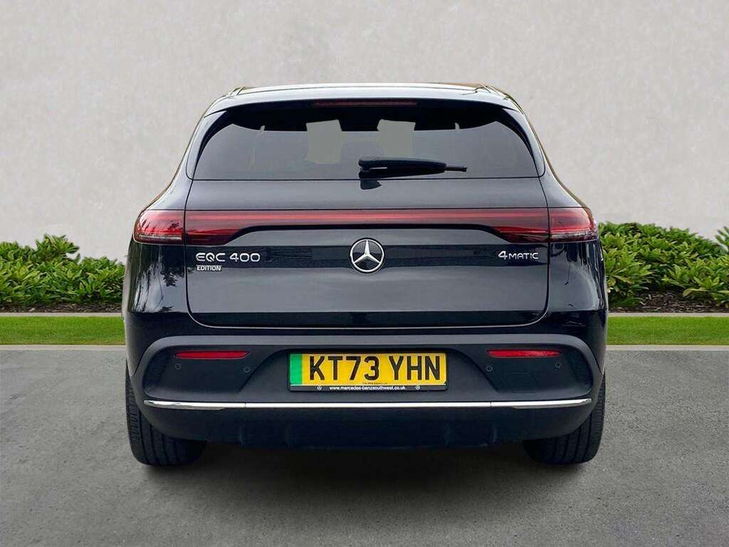 Mercedes-Benz EQC Eqc 400 300Kw Amg Line Edition 80Kwh KT73YHN Black #4