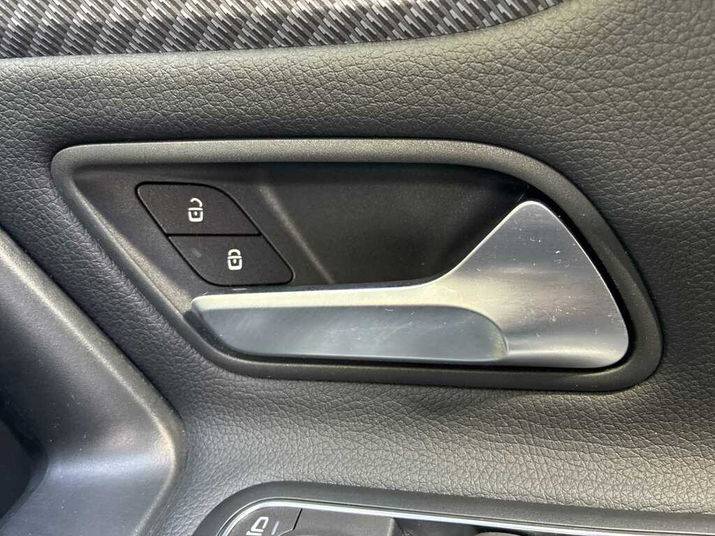 Mercedes-Benz A Class A200 Sport Executive Black #47