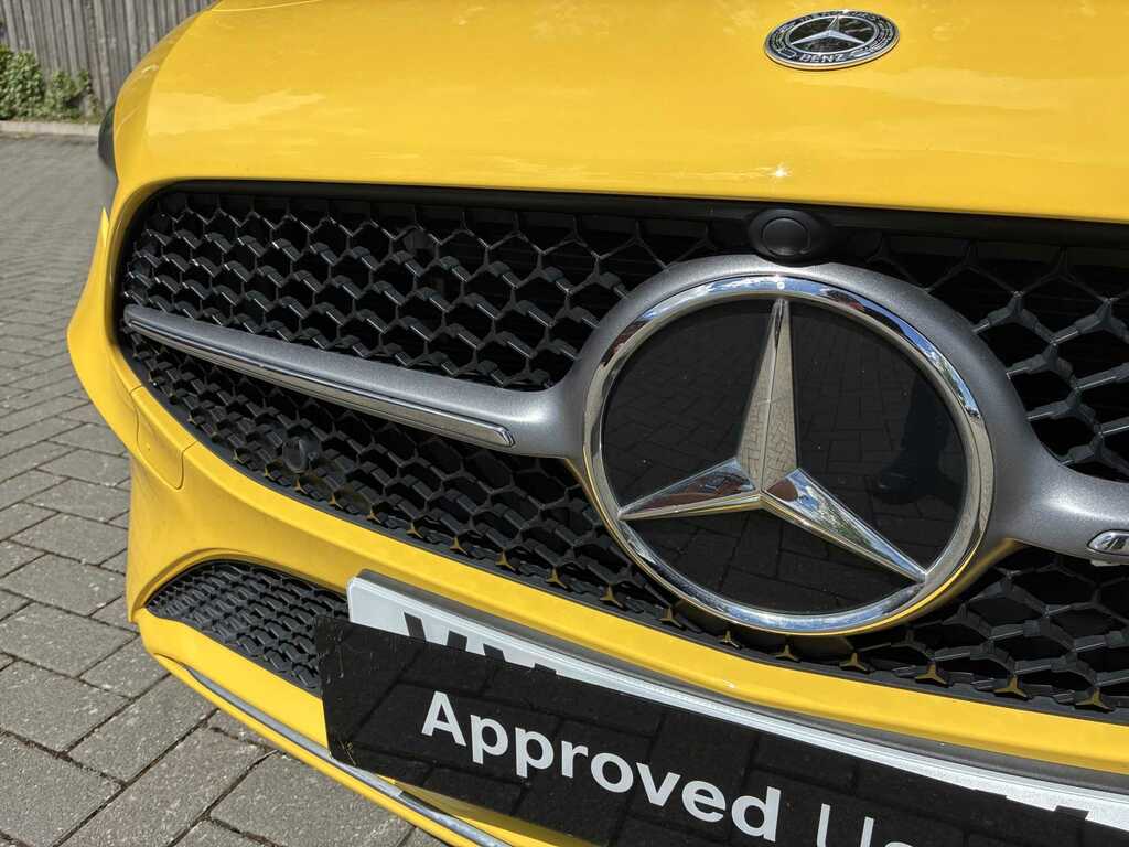 Mercedes-Benz A Class A200 Sport Executive Black #32