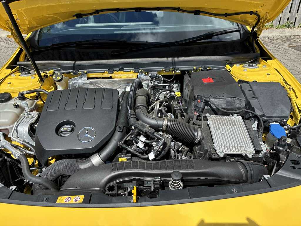 Mercedes-Benz A Class A200 Sport Executive Black #36