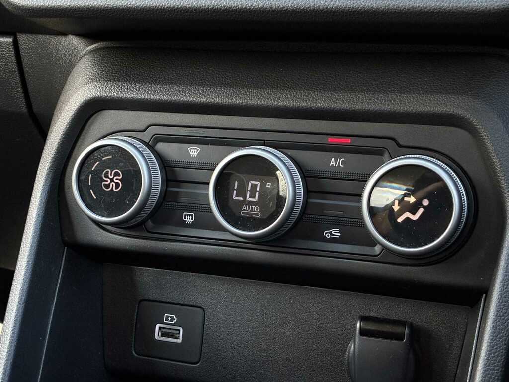 Dacia Sandero Stepway Dacia Sandero Stepway 1.0 Tce Bi-fuel Expression 5 Black #11