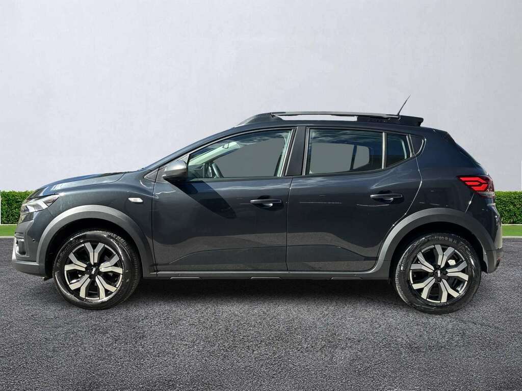 Dacia Sandero Stepway Dacia Sandero Stepway 1.0 Tce Bi-fuel Expression 5 Black #18