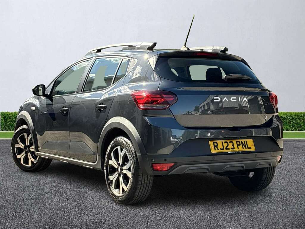 Dacia Sandero Stepway 1.0 Tce Journey Cvt Grey #2