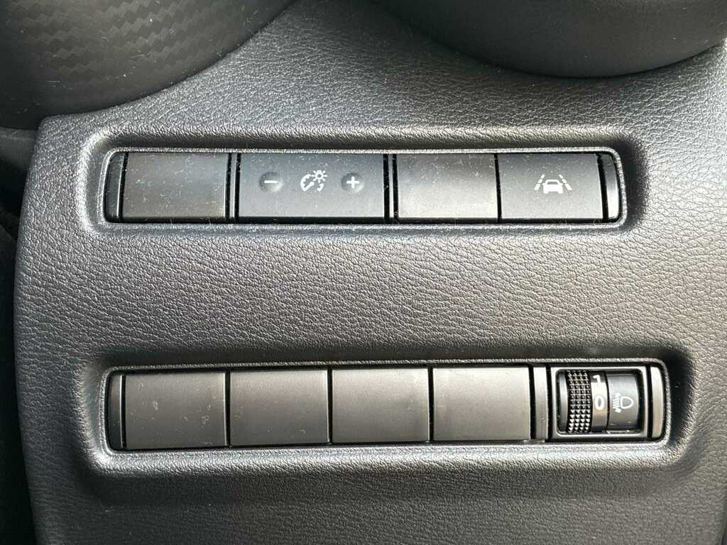 Nissan Juke Dig-t N-connecta Grey #27