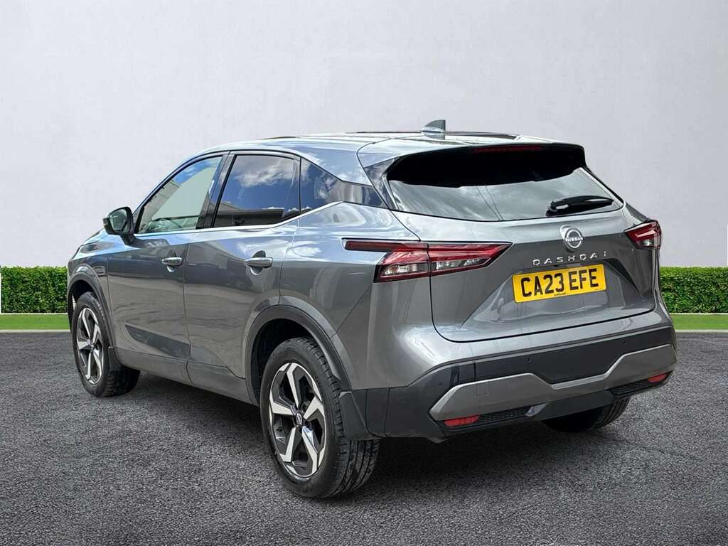 Nissan Qashqai 1.3 Dig-t Mh N-connecta Grey #2