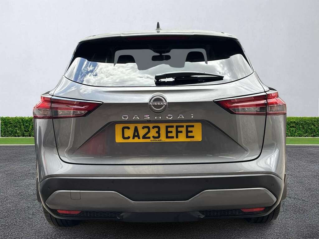 Nissan Qashqai 1.3 Dig-t Mh N-connecta Grey #4