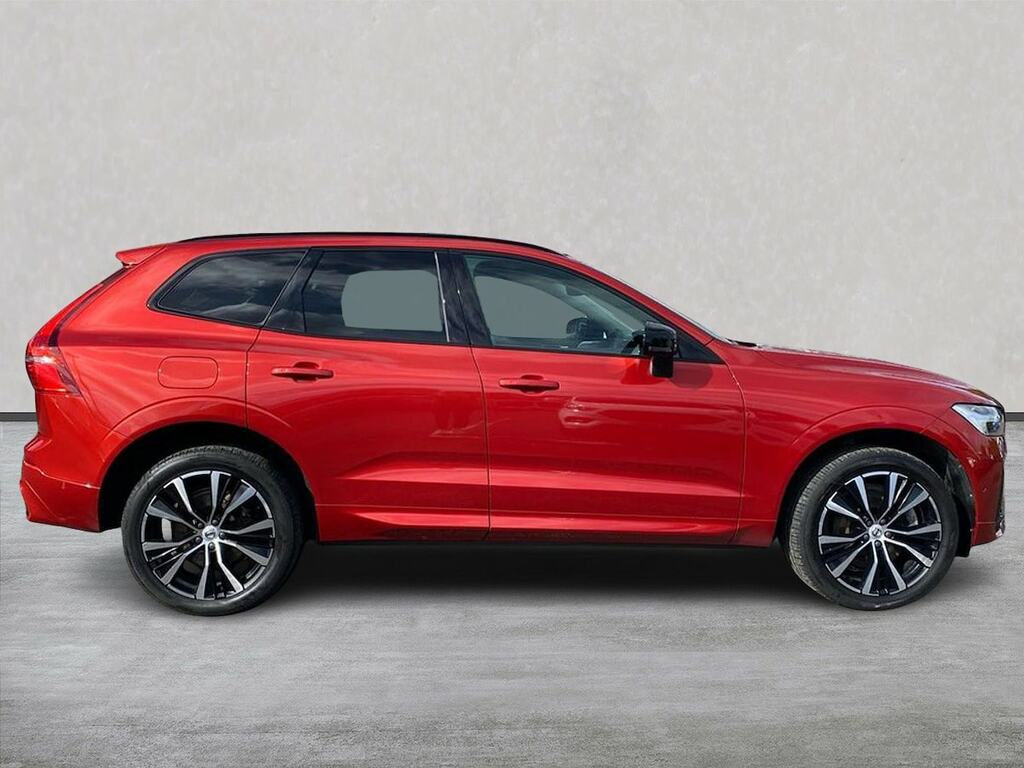 Volvo XC60 2.0H T8 Recharge 18.8Kwh Ultimate Dark Suv Pet Red #3