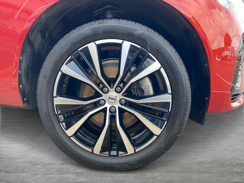 Volvo XC60 2.0H T8 Recharge 18.8Kwh Ultimate Dark Suv Pet Red #6
