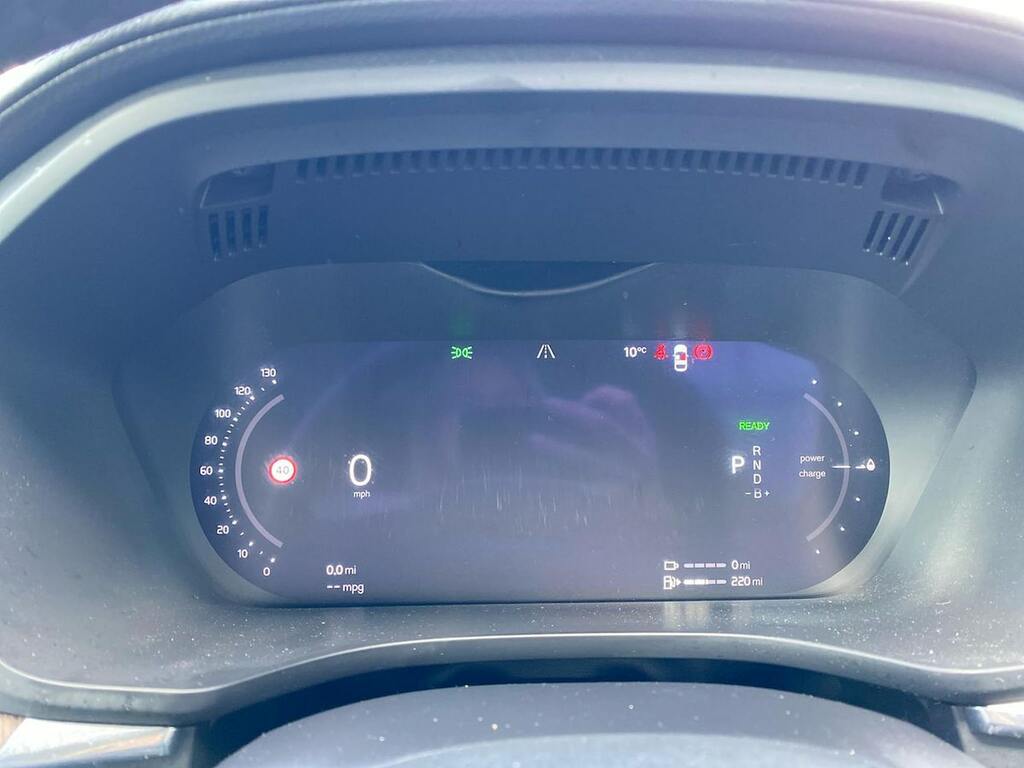 Volvo XC60 B4awd Plus Dark - Heated Seats, Google Grey #10