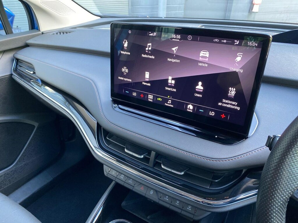 Skoda ENYAQ 80 Silver #11