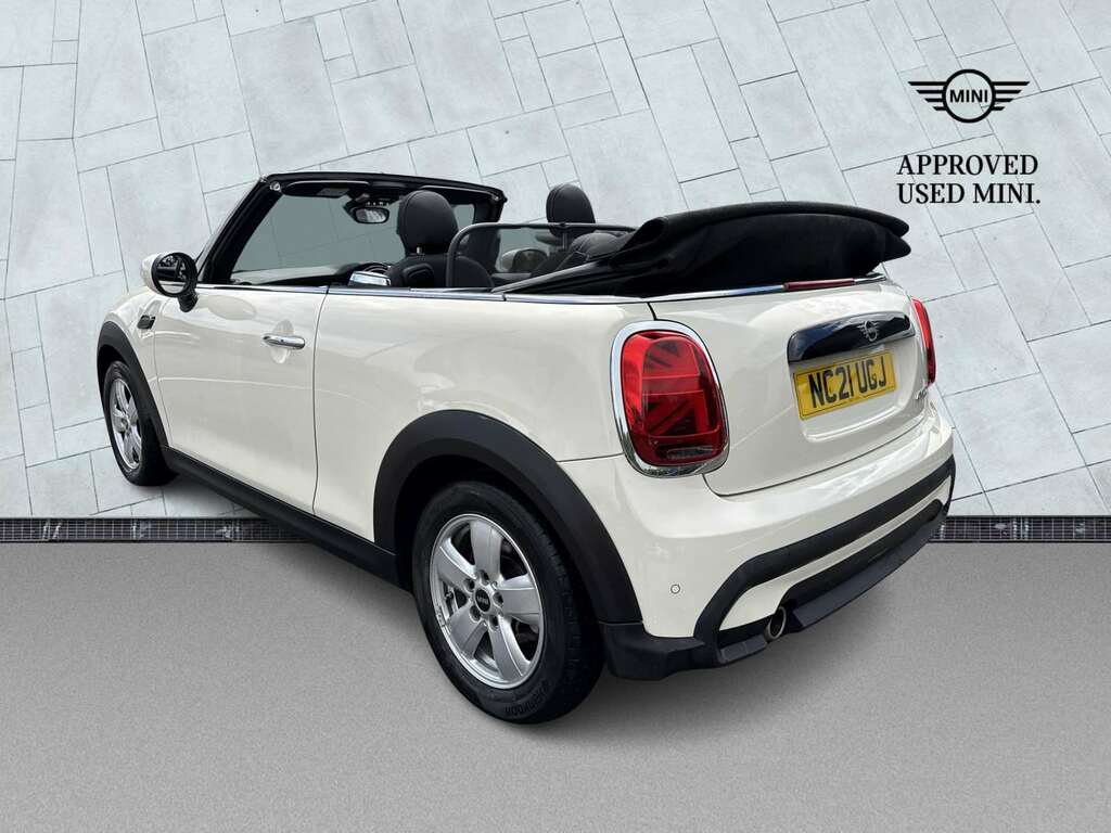 Mini Convertible 1.5 Cooper Classic White #2