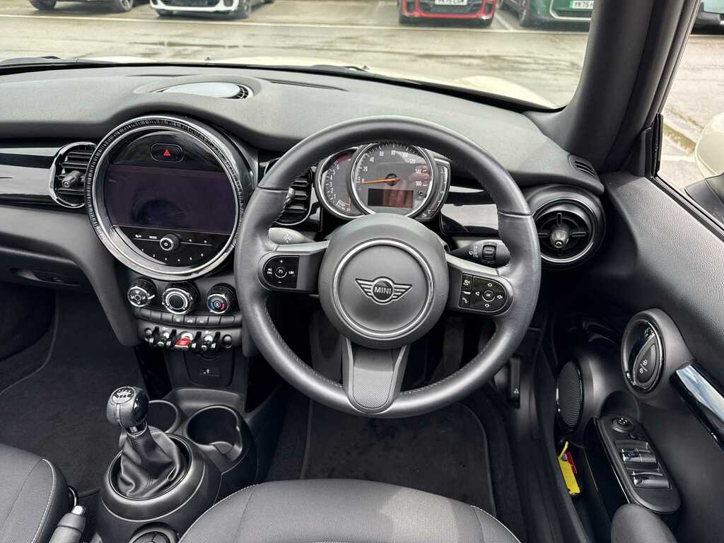Mini Convertible 1.5 Cooper Exclusive Convertible Grey #9