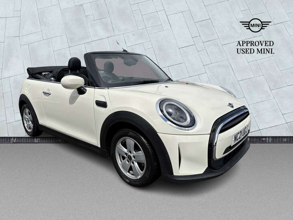 Mini Convertible 1.5 Cooper Classic White