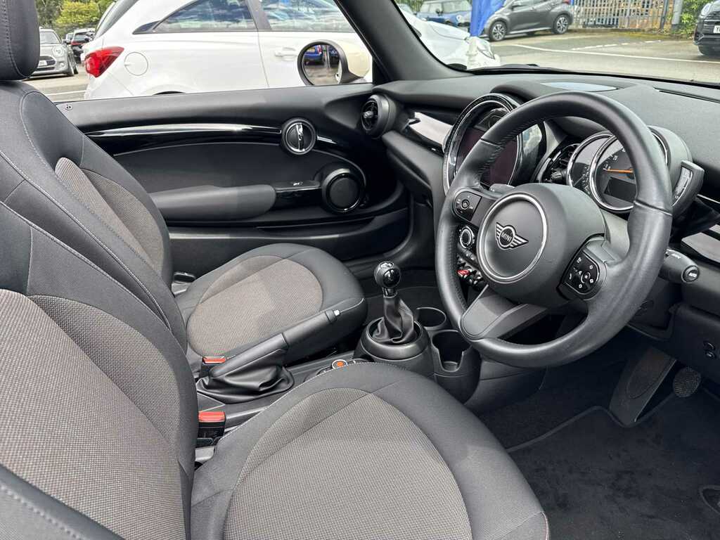 Mini Convertible 1.5 Cooper Exclusive Convertible Grey #21