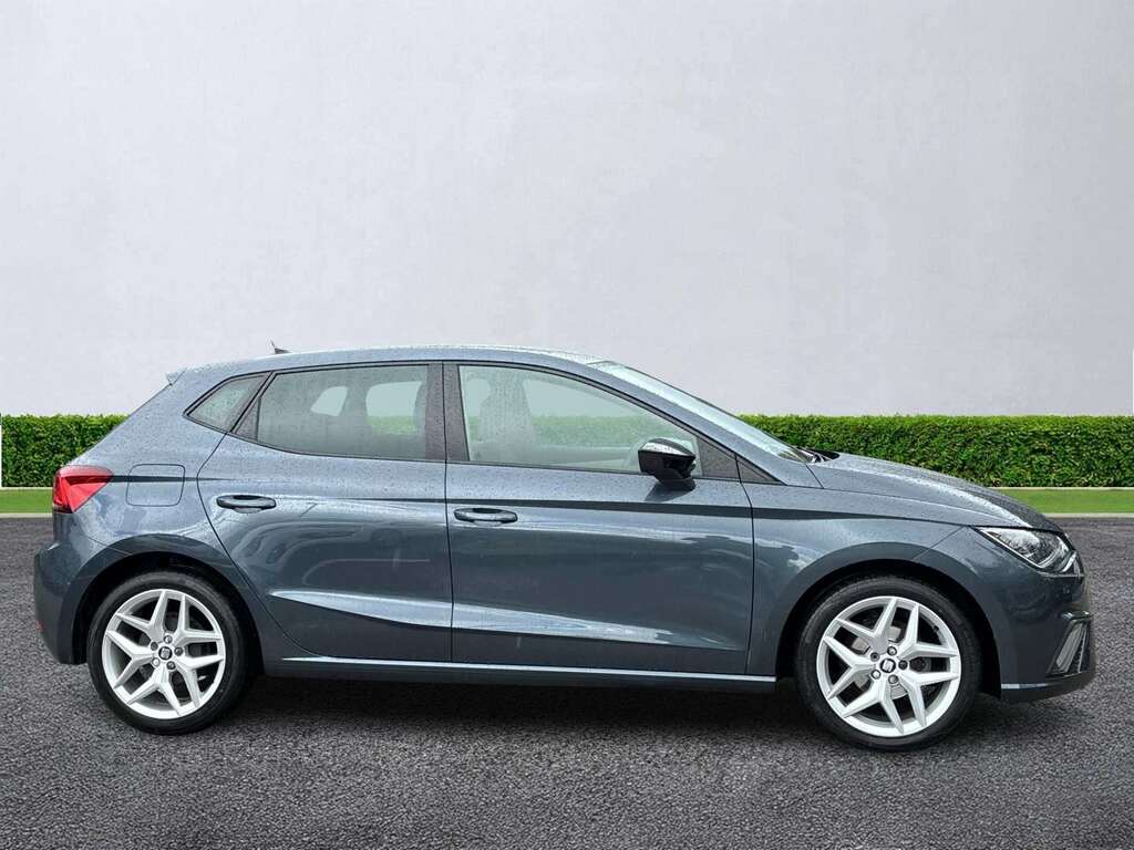 Seat Ibiza 1.0 Tsi 95 Fr Ez Grey #3