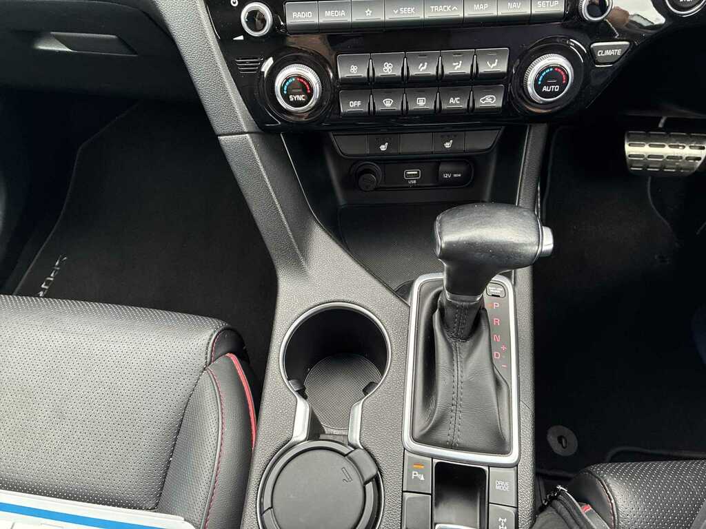 Kia Sportage 2 Crdi Isg White #11