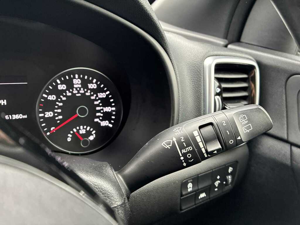 Kia Sportage 2 Crdi Isg White #24