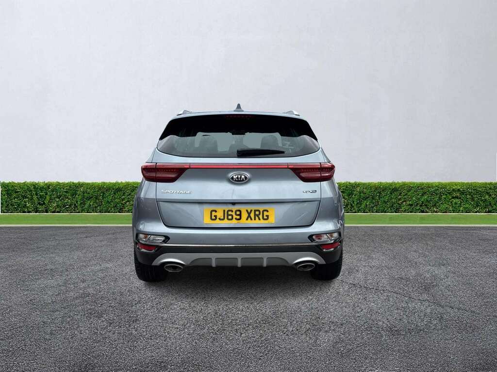Kia Sportage 2 Crdi Isg White #3