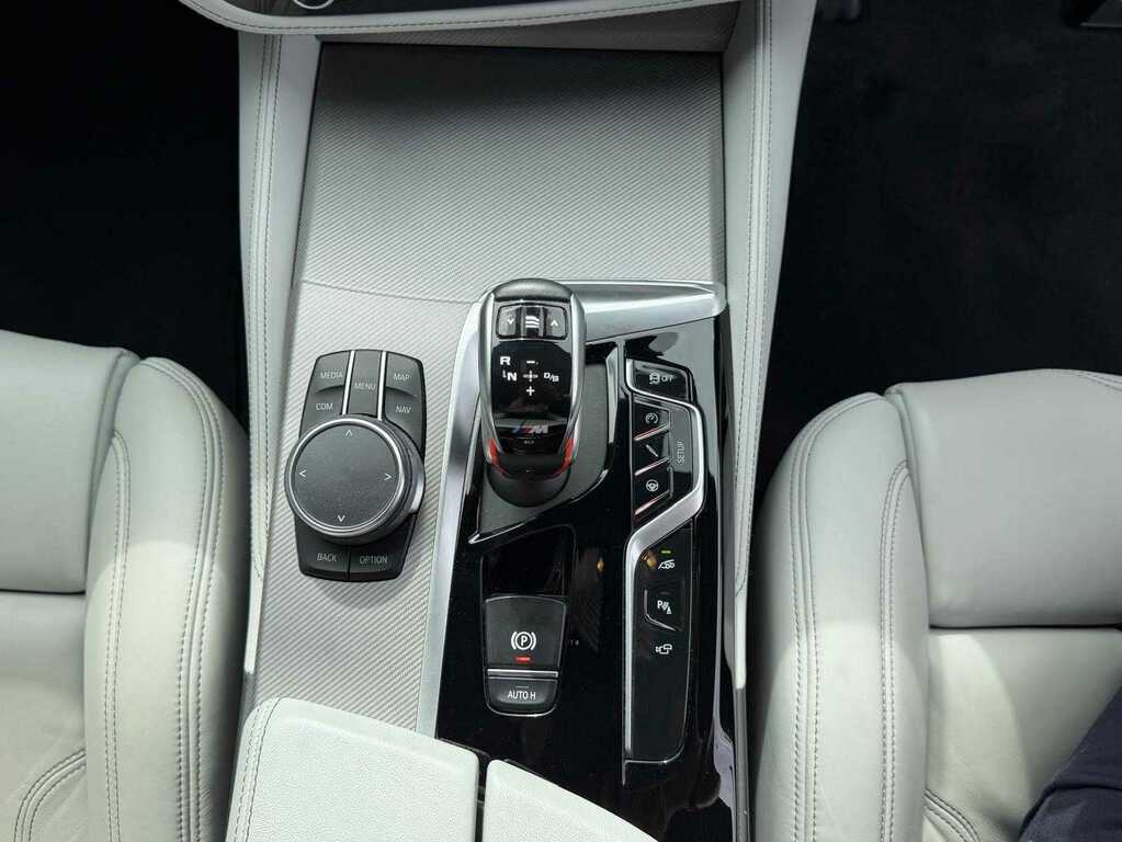 BMW M5 Saloon 4.4 M5 Saloon 201919 Grey #43