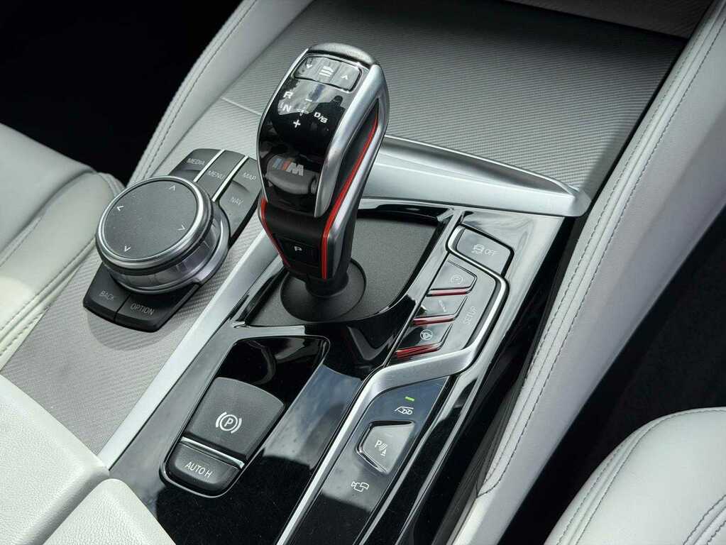 BMW M5 Saloon 4.4 M5 Saloon 201919 Grey #44