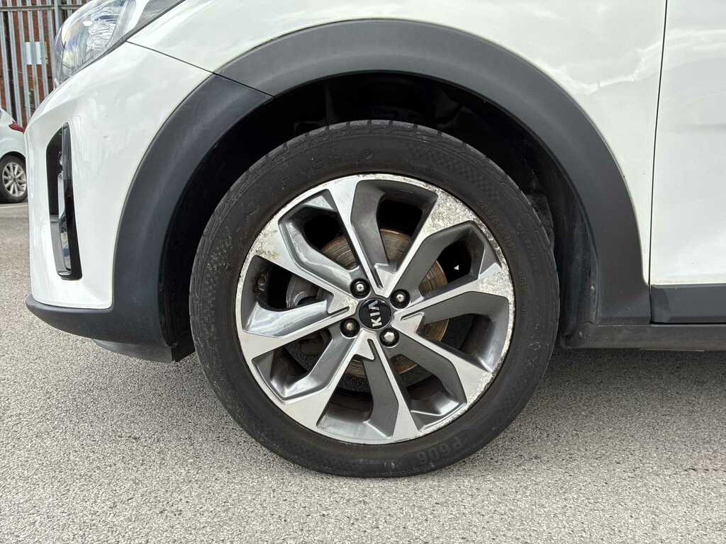 Kia Stonic 1.4 Mpi 2 White #6