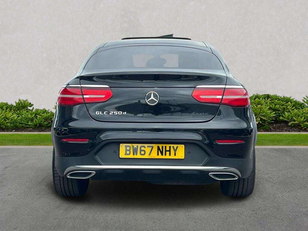 Mercedes-Benz GLC Class Glc 250D 4Matic Amg Line Premium 9G-tronic BW67NHY Black #4