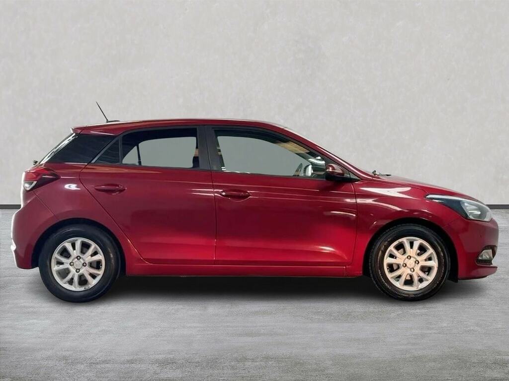 Hyundai I20 1.2 Se Hatchback Euro 6 84 Ps NRZ2650 Red #3