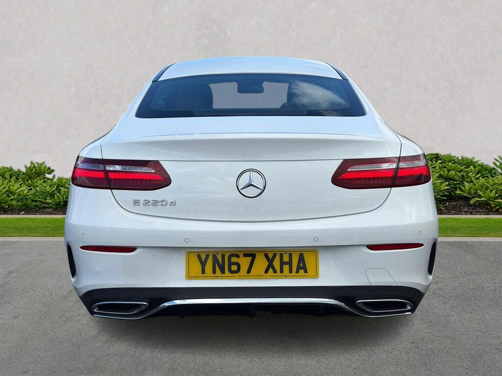 Mercedes-Benz E Class 2.0 E220d Amg Line Coupe G-tronic Euro YN67XHA White #4