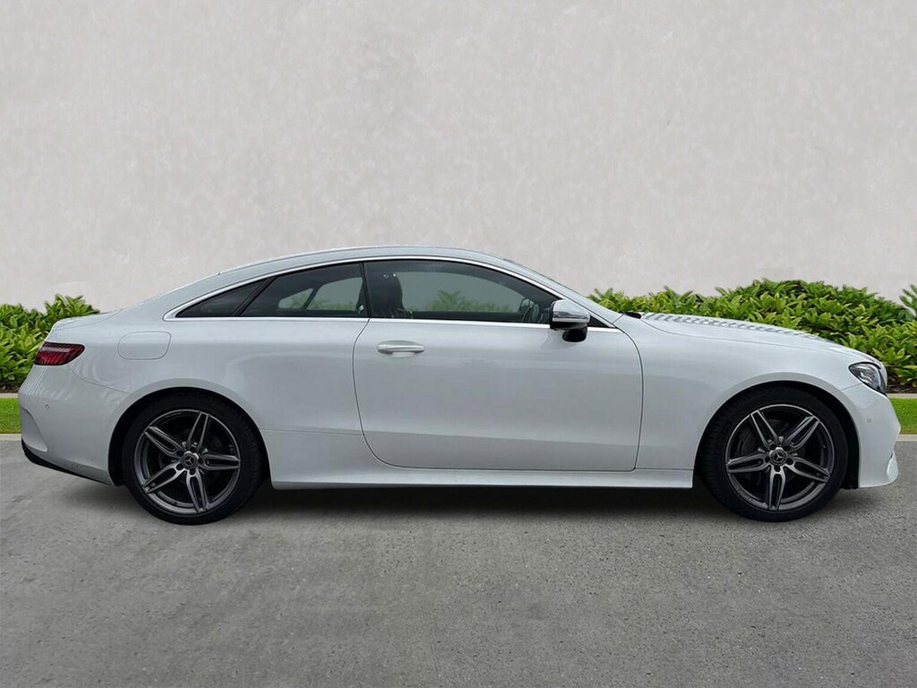 Mercedes-Benz E Class 2.0 E220d Amg Line Coupe G-tronic Euro YN67XHA White #3