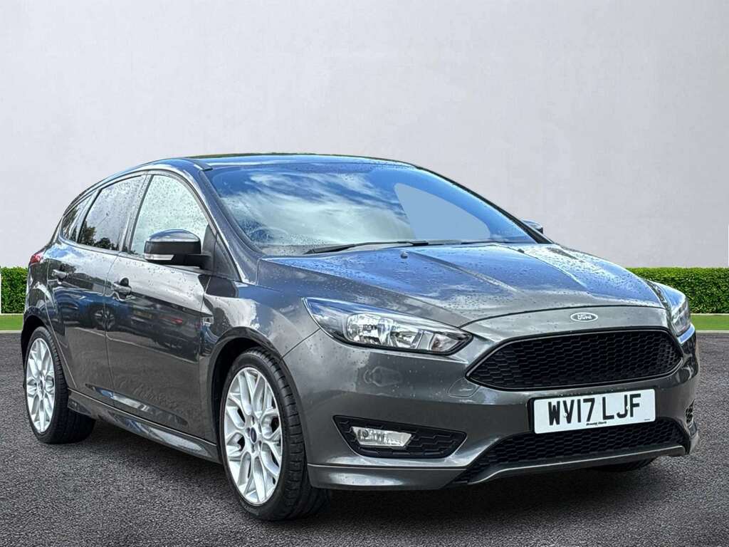 Ford Focus 1.0 Ecoboost 125 St-line WV17LJF Grey