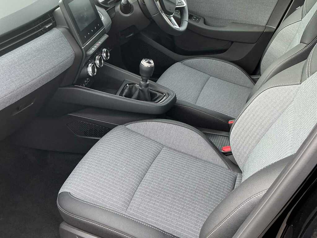 Renault Clio 1.0 Tce 90 Techno HS25PLV Black #6