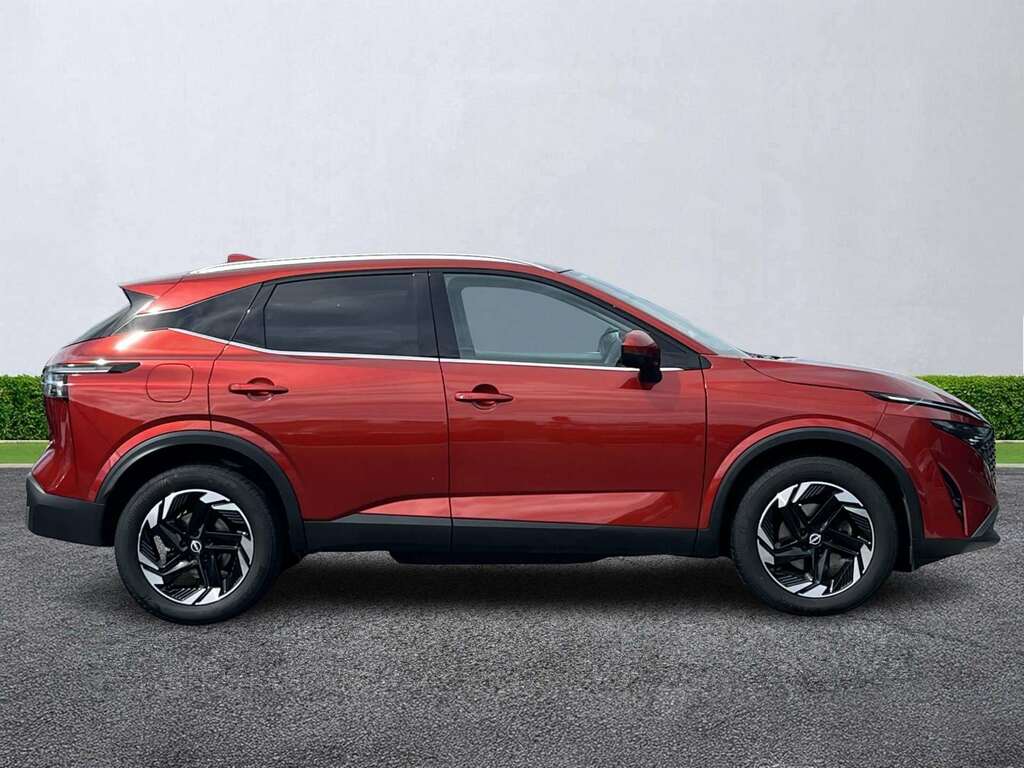 Nissan Qashqai 1.3 Dig-t Mh N-connecta OW25TYG Red #3