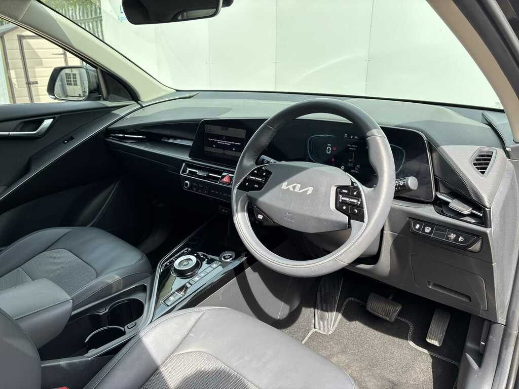 Kia Niro 4 Red #14
